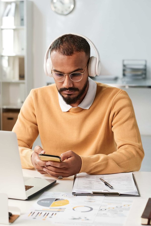 Quelle application pour suivre en direct le lancement de fusées et les événements spatiaux sur un iPhone?